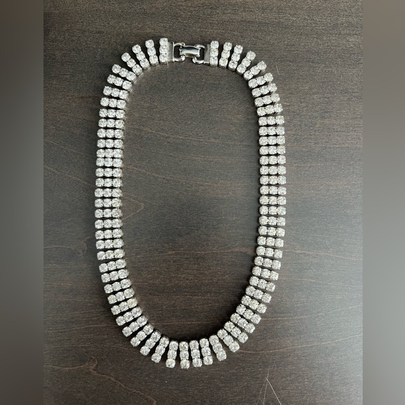 Elegant Faux Diamond Choker - Picture 2 of 6